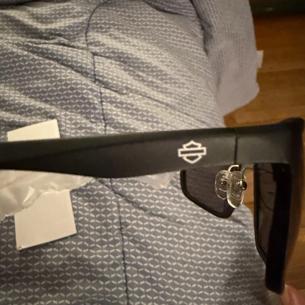 Harley-Davidson Black Rectangular Sunglasses - Picture 7 of 9